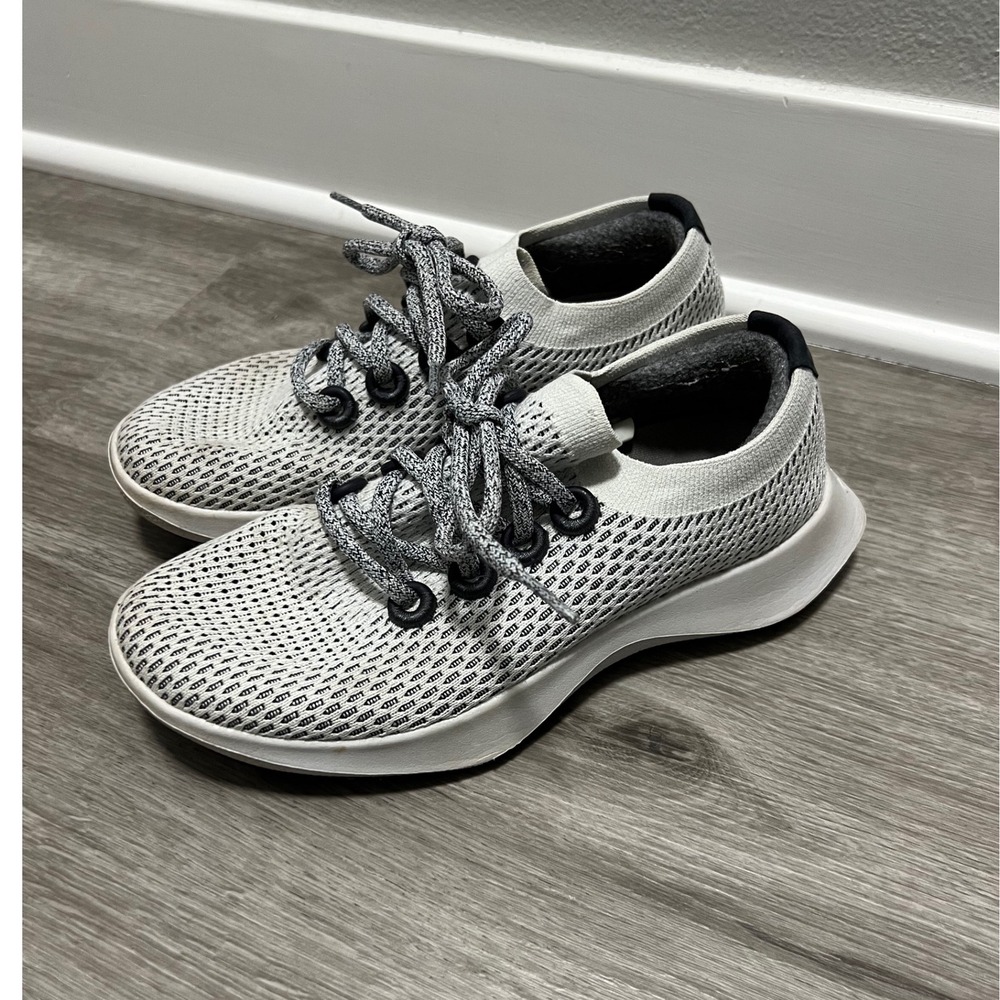 Allbirds Women's Tree Dasher light gray shoes, size 7